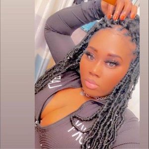 Meet your Posher, Tiara